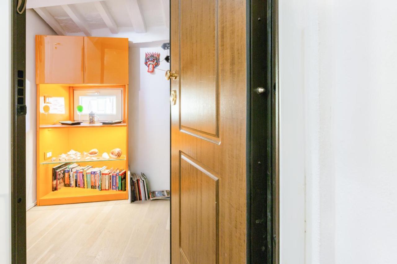 Piazza Dei Cavalieri Orange Attic Apartment Pisa Exterior foto